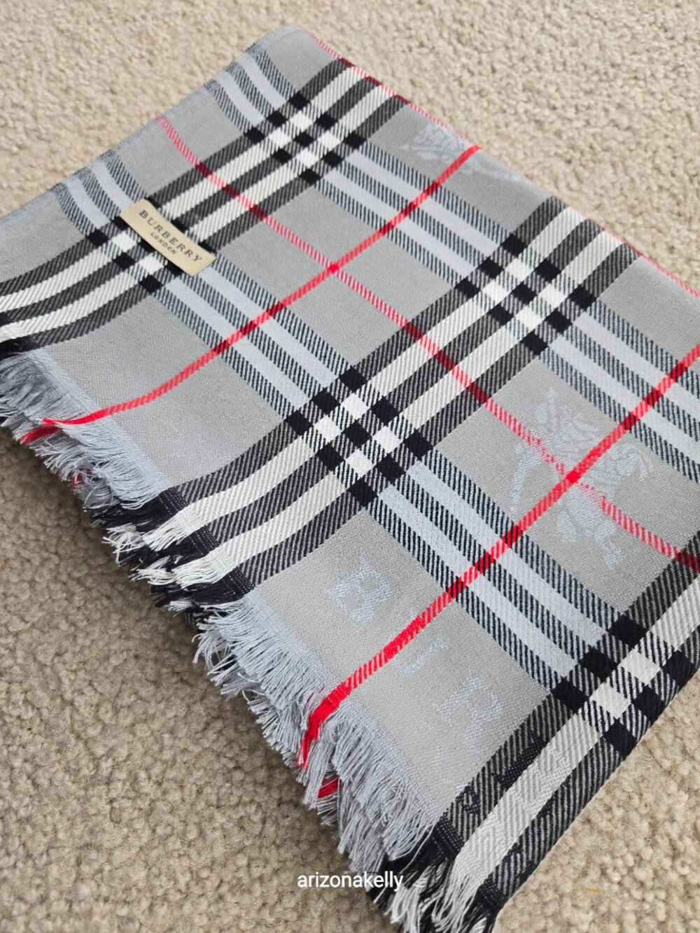 Burberry Grey Nova Check Plaid Scarf With Jacquard Branding & Equestrian Knight - Picture 13 of 13